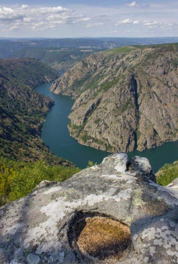 Casita Junto Al Rio En Un Entorno Natural 蒙福特·德·莱蒙斯 外观 照片