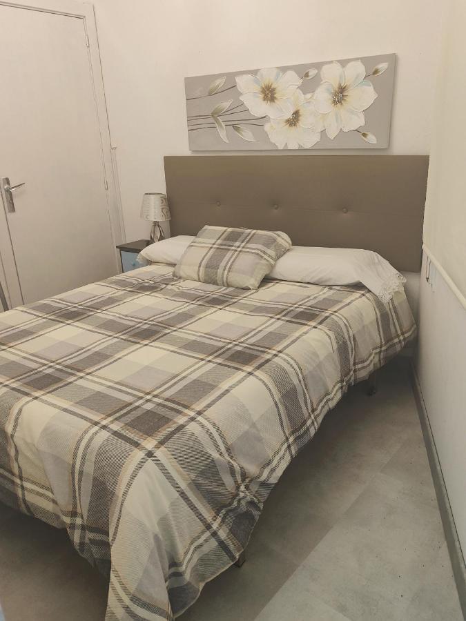 Casita Junto Al Rio En Un Entorno Natural 蒙福特·德·莱蒙斯 外观 照片