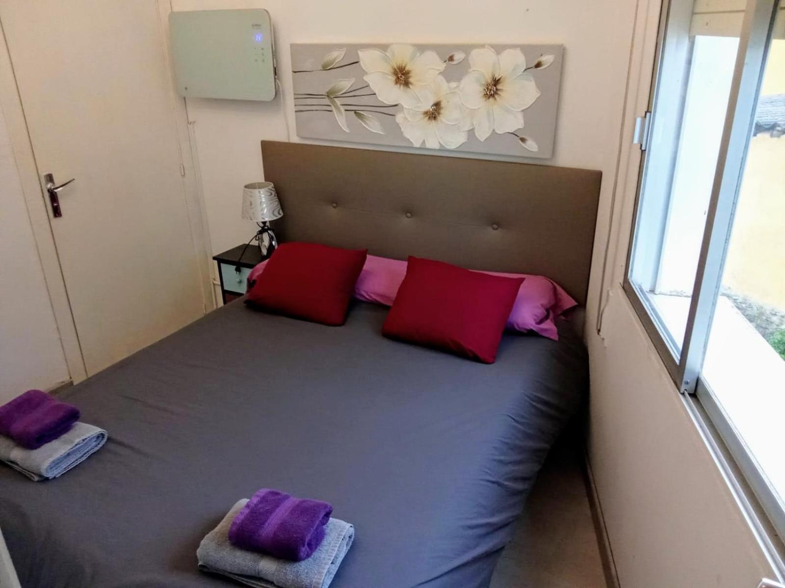 Casita Junto Al Rio En Un Entorno Natural 蒙福特·德·莱蒙斯 外观 照片
